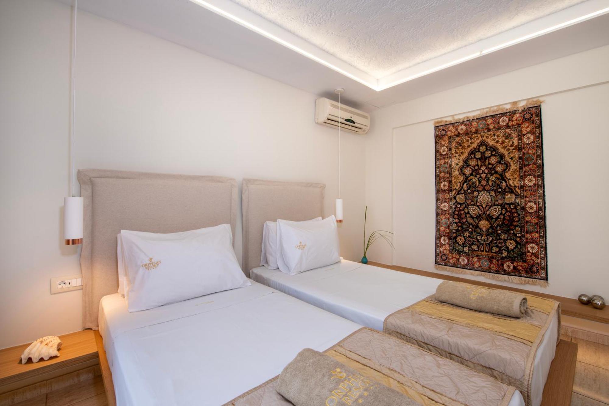 Orpheas Resort Hotel (Adults Only) Paralia Kourna المظهر الخارجي الصورة